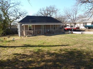 1307 N Elm St, Weatherford, TX 76086