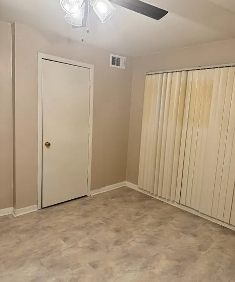 3632 S King Dr — Photo 6