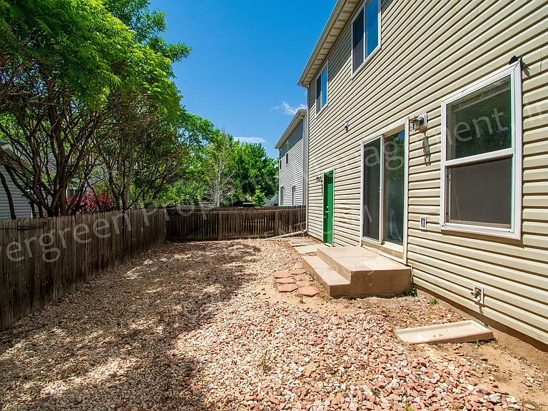 3326 Warren Farm Dr — Photo 32