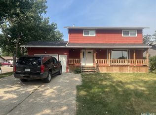 401 Sovereign Cres, Rosetown, SK S0L2V0