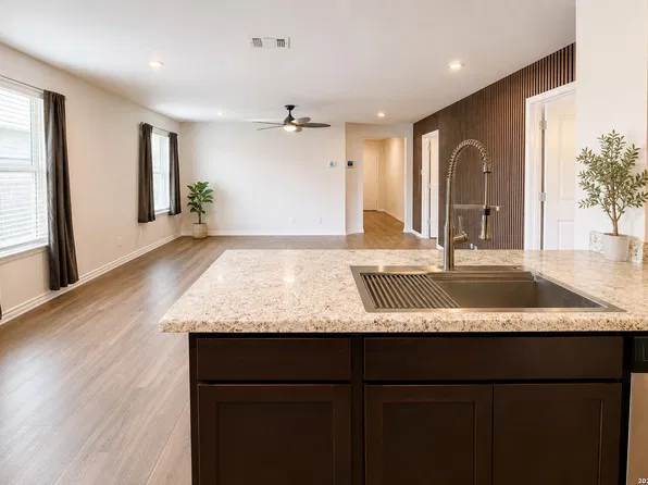 10018 Side Oats, San Antonio, TX 78254