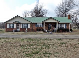128 E Main St, Westville, OK 74965