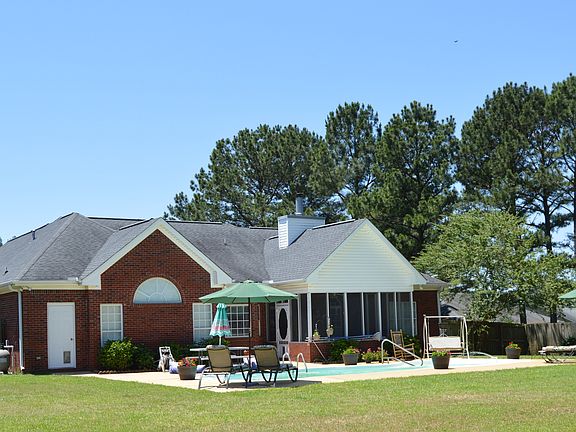2nd image of 15566 Brookstone Dr