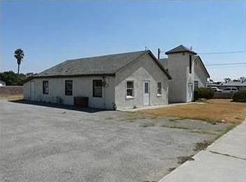 2nd image of 10039 Larch Ave