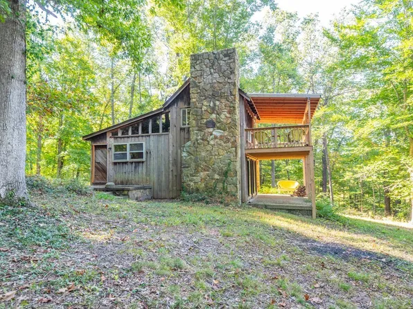 3269 E Robinson Rd, Bloomington, IN 47408