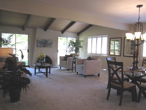 3rd image of 8063 Chardonay Ct