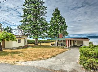 952 Sailview Ln, Camano Island, WA 98282