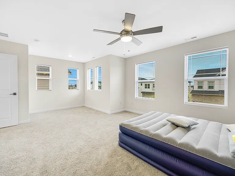 6432 Levity Hts — Photo 15