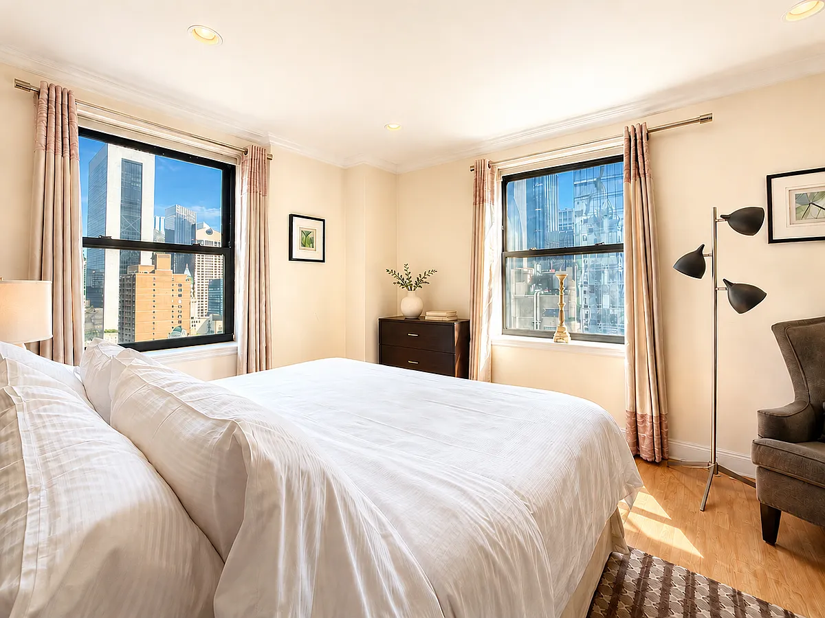 Building Photo - 160 Central Park S #2915