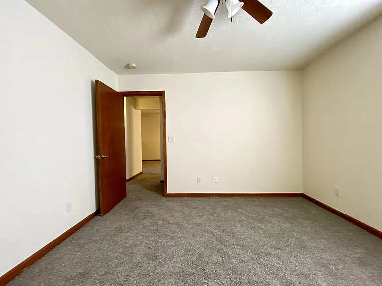 75 Hillside Ln #75 — Photo 7