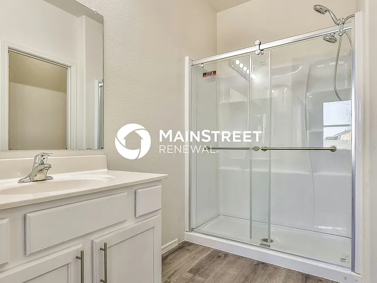 Main Bathroom
