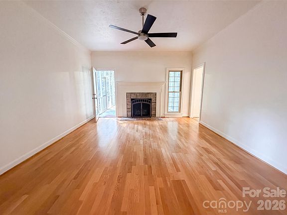 2nd image of 1750 Trellis Dr