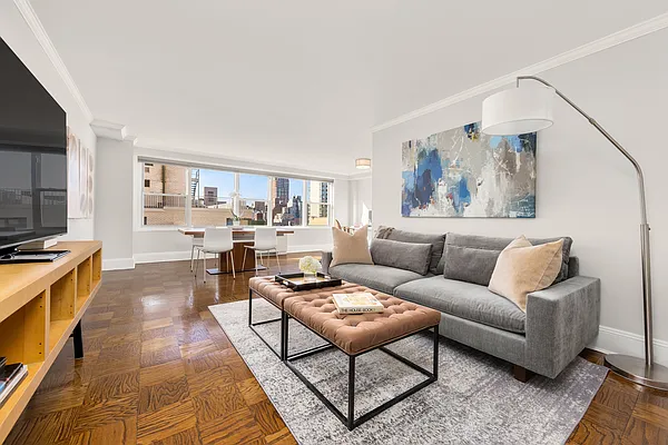 Sold by Compass | media 1