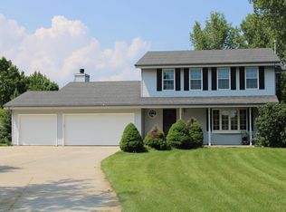 5326 Three Mile Rd, Racine, WI 53406