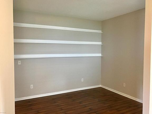 2nd image of 6310 Pendragon Pl