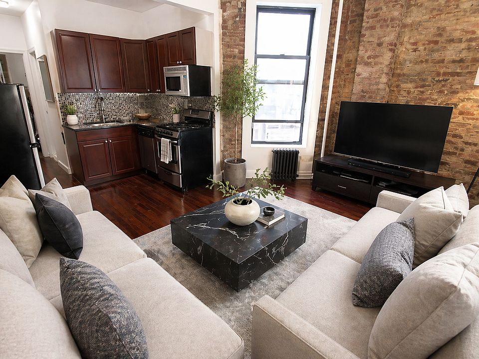 2nd image of 252 Broome St APT 10