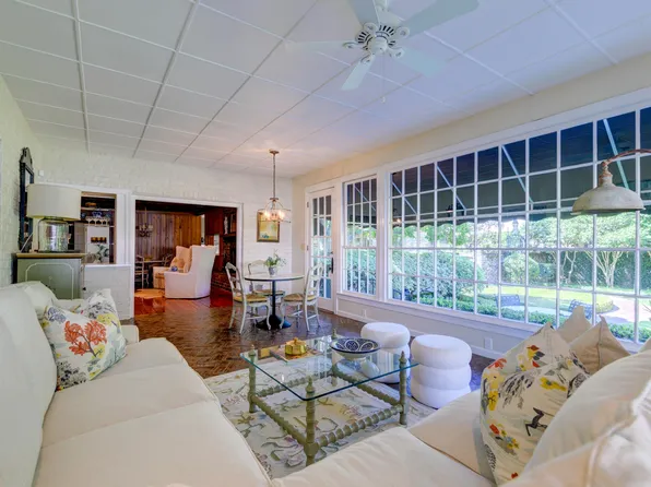 261 Confederate Cir, Charleston, SC 29407