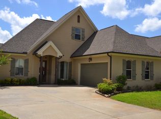 305 Windsor Dr N, Oxford, MS 38655