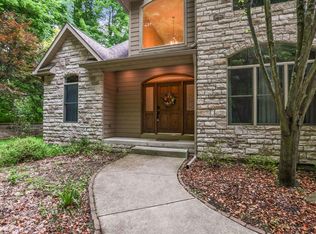256 Pinehurst Dr, Granville, OH 43023