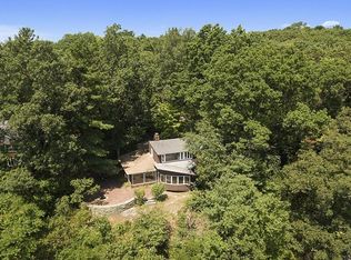 69 Snake Hill Rd, Belmont, MA 02478