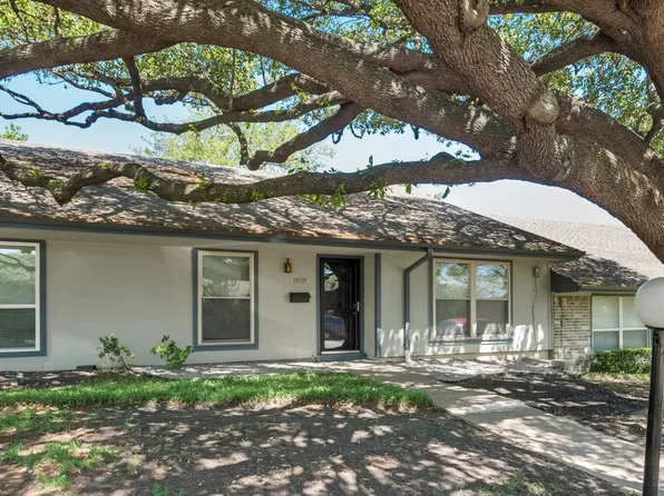 13737 Flagstone Ln, Dallas, TX 75240