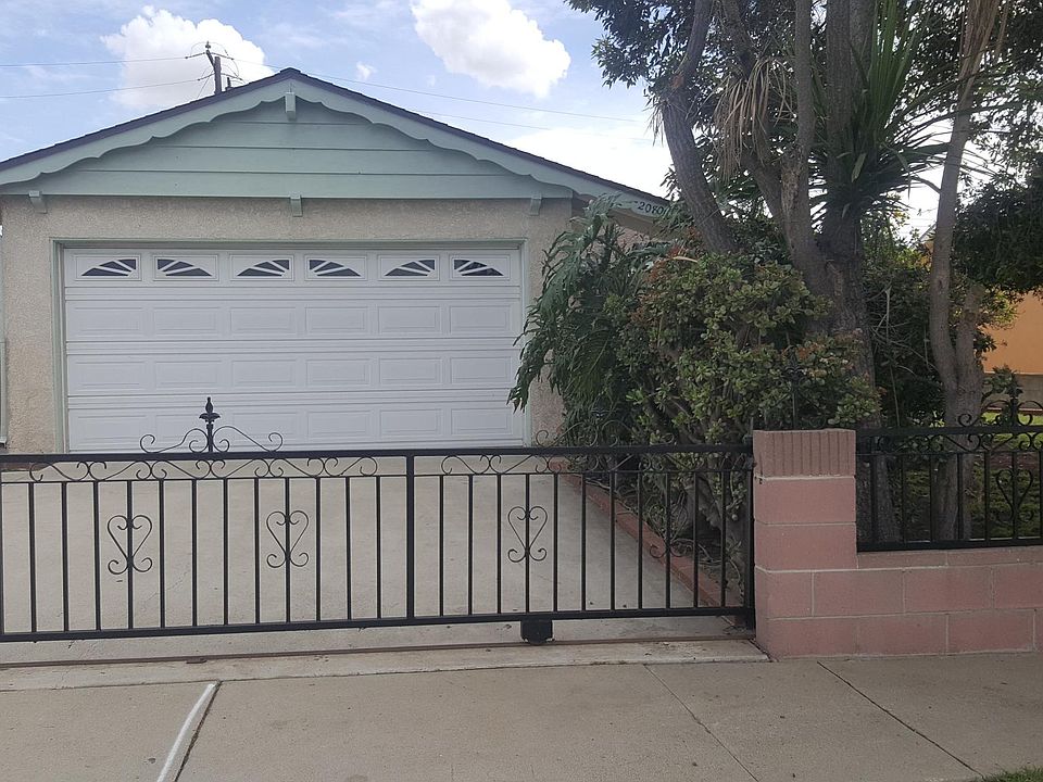 1st image of 20806 New Hampshire Ave