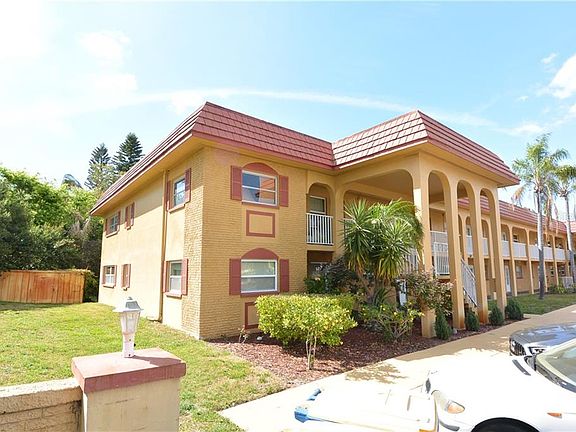 2nd image of 1300 S Hercules Ave APT 1