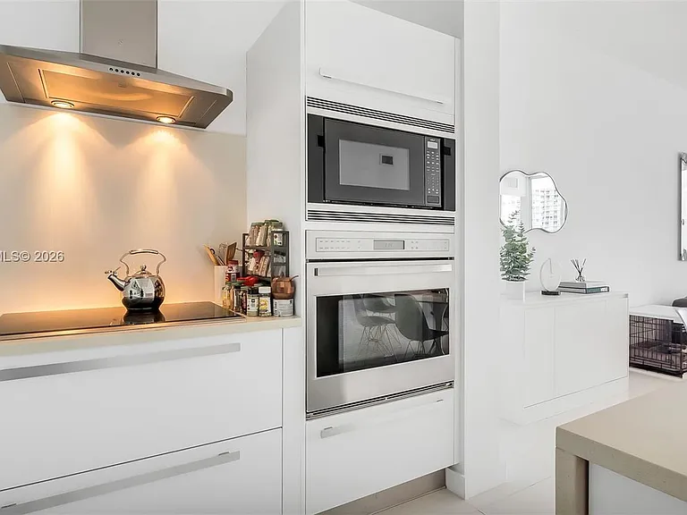 2020 N Bayshore Dr #2603 — Photo 15