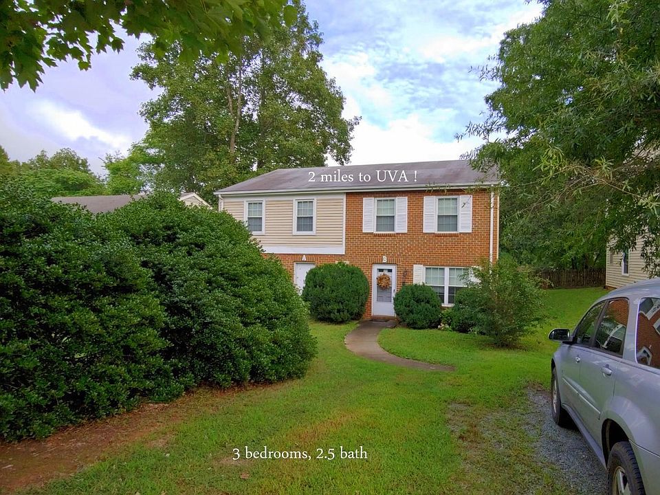 2 miles to UVA in Charlottesville. Duplex with 1 full bath + 2 half baths