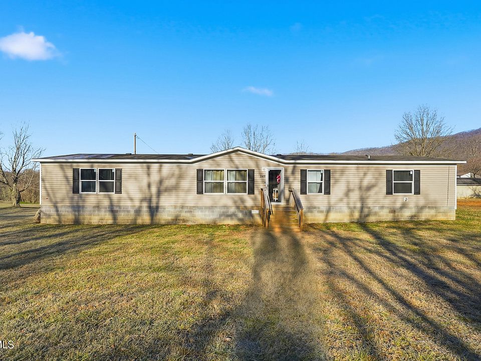 1st image of 240 Cherry Tree Dr