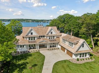 2475 Dunwoody Ave, Wayzata, MN 55391