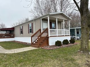 Sylvan Glen Estates, Brighton, MI 48114