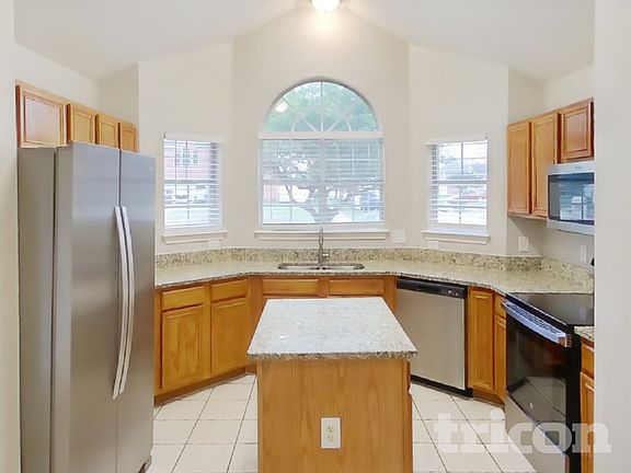 5th image of 1508 Creekpark Ct
