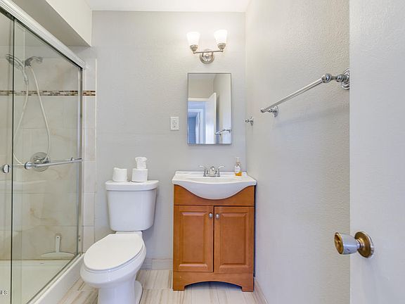 3rd image of 4112 N 47th Dr