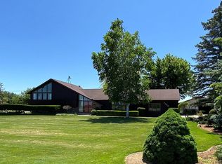 1690 Kloha Rd, Bay City, MI 48706