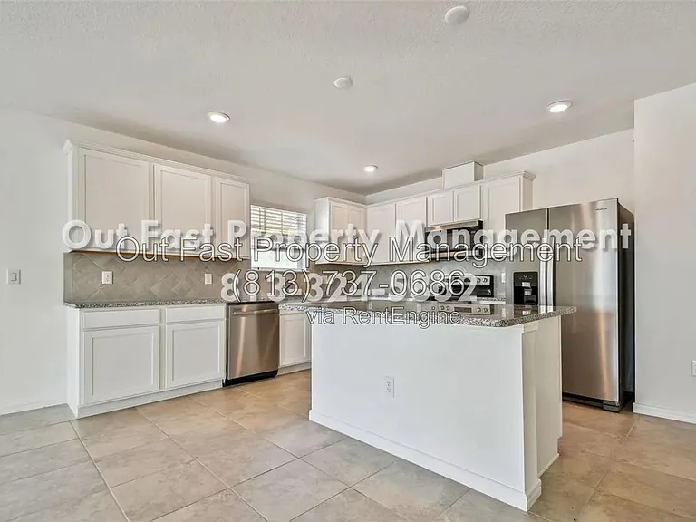 3872 Capri Coast Dr — Photo 4