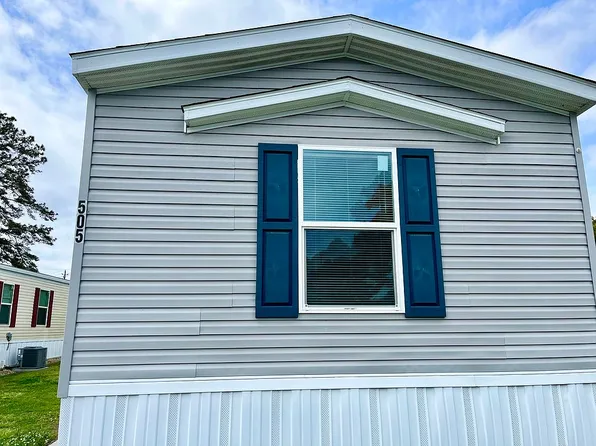 505 Kaye St, Jacksonville, NC 28546