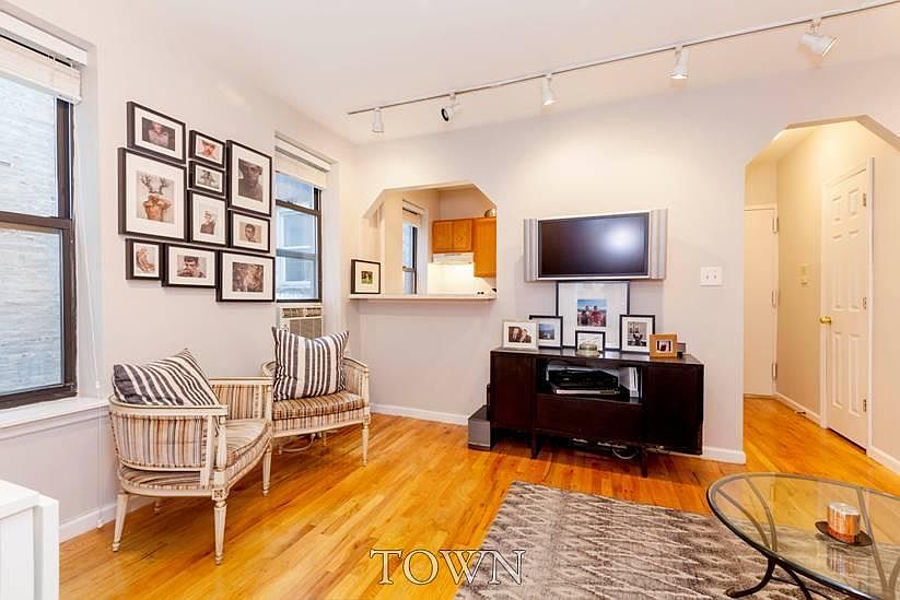 1st image of 337 W 21st St APT 3E