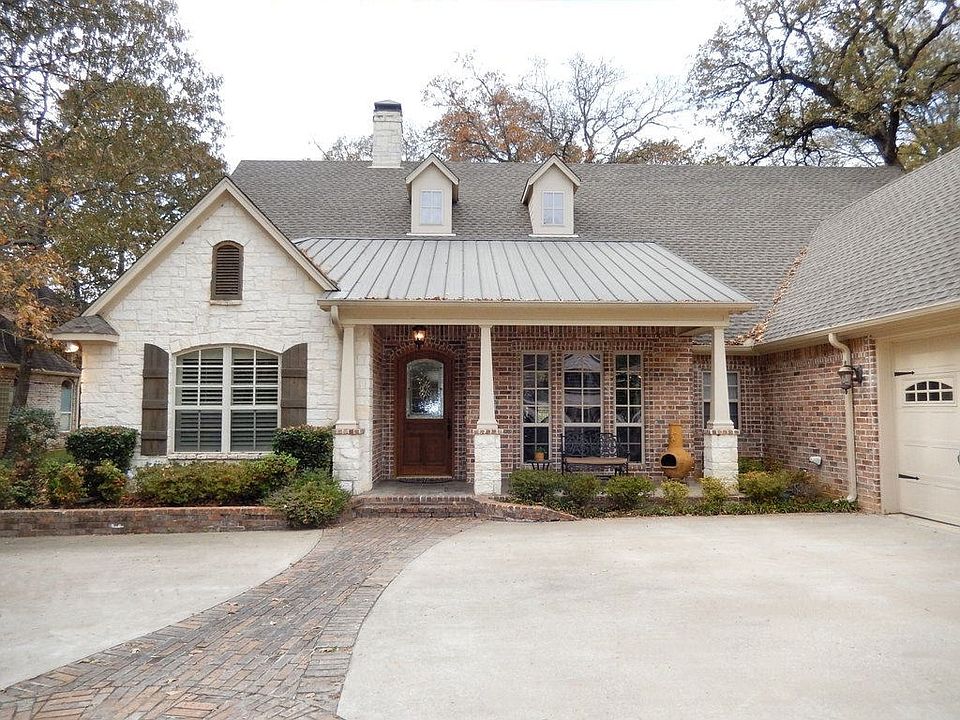 1st image of 198 Dogwood Lakes Cir