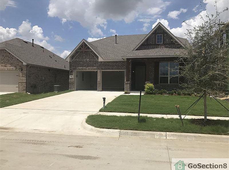 1st image of 2405 Trailside Dr