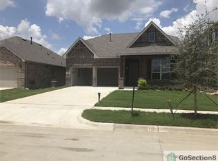 2405 Trailside Dr, Aubrey, TX 76227