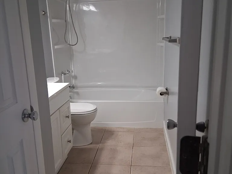 802 Alabama Ave — Photo 17