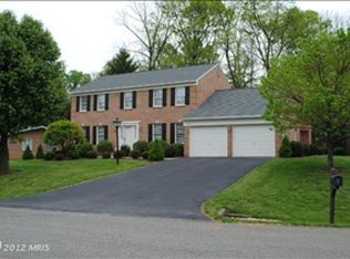 12925 Woodburn Dr, Hagerstown, MD 21742