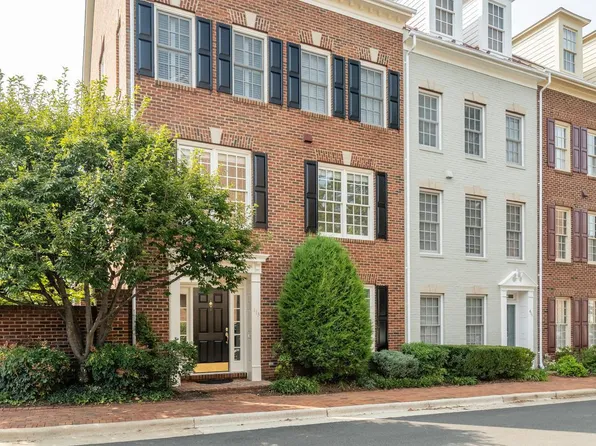 413 S Fayette St, Alexandria, VA 22314