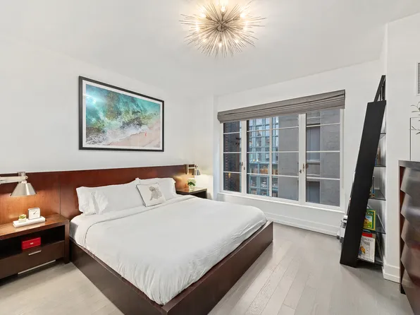 70 Charlton Street image 9 of 30