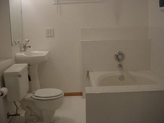 Full bath