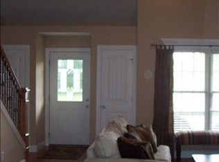 2215 Knollbrook Way, Bloomington, IL