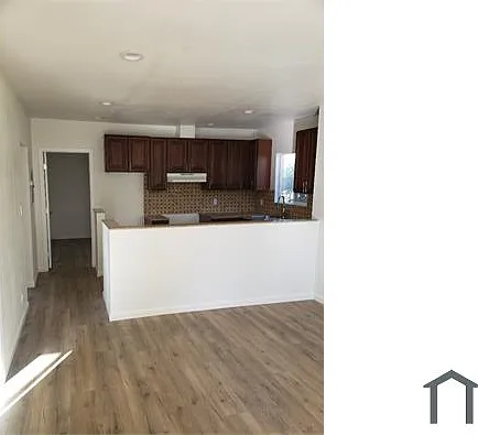 3 bed, 900 sqft, $3,400 — Photo 3