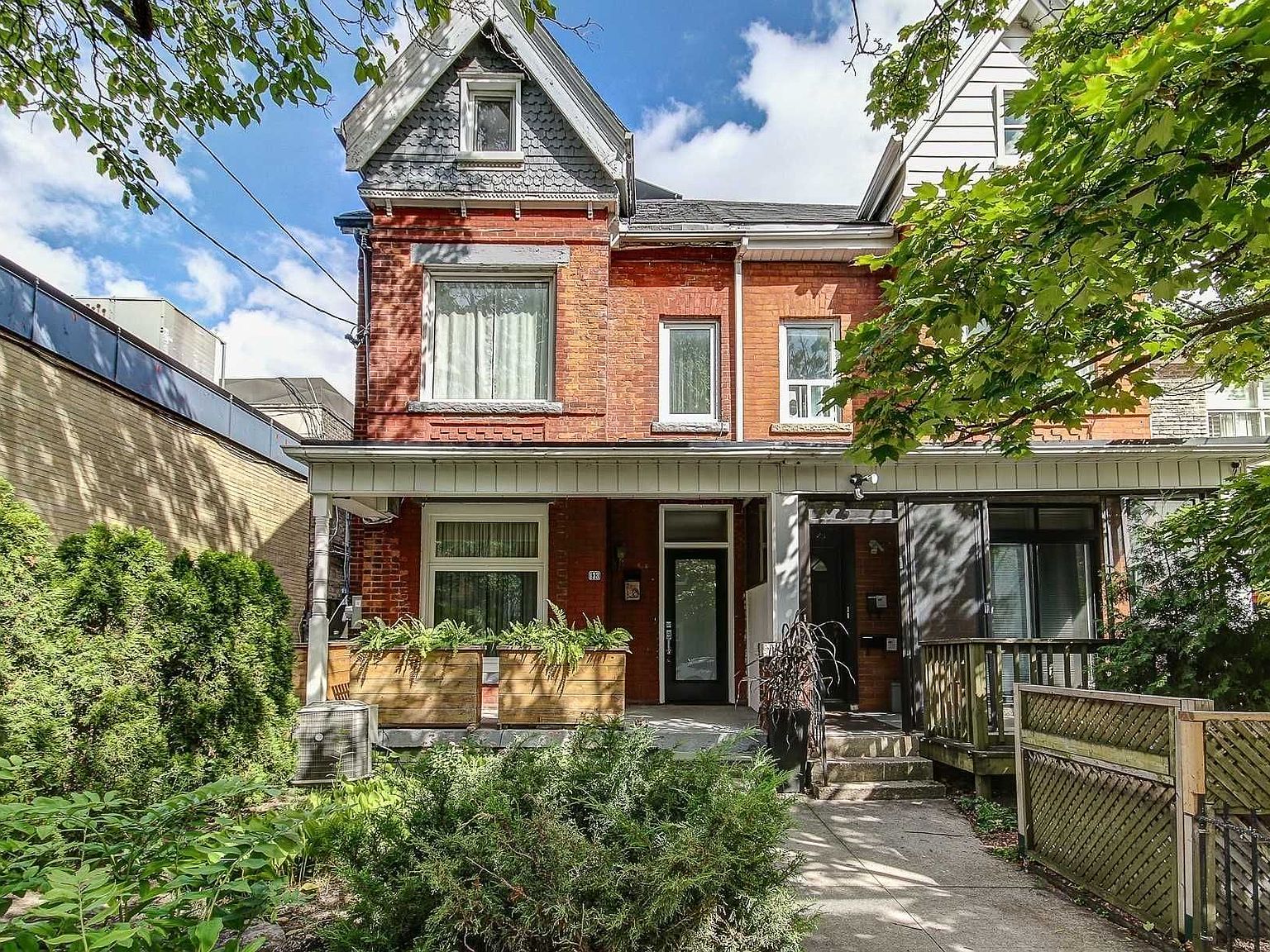 133 Grace St Toronto ON M6J 2S6 Zillow