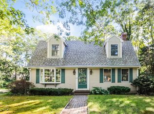 65 Gully Ln, Sandwich, MA 02563